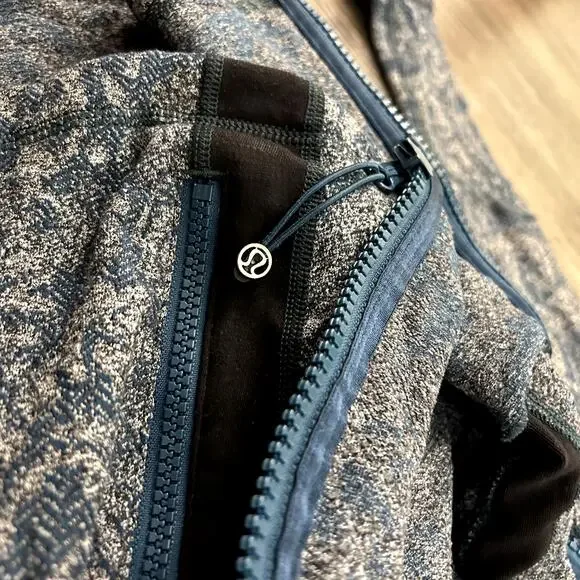 EUC Lululemon Define Jacket Brushed Rose Herringbone Alberta Lake Zip Black Teal